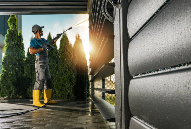 Best Vinyl Siding Pressure Washing in Gleneagle, CO